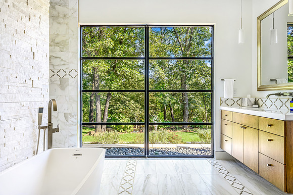 Master Bath | En Suite